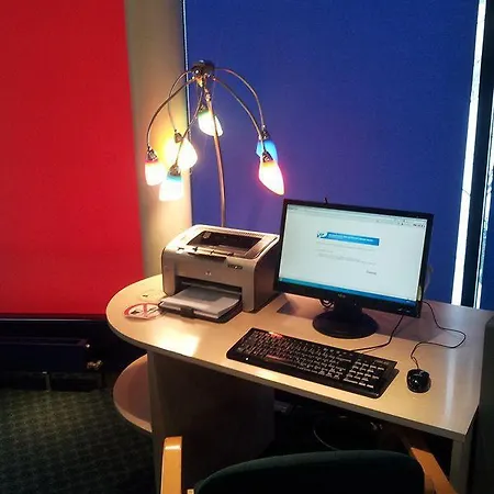 호텔 Plaza Berlin Sued 3*