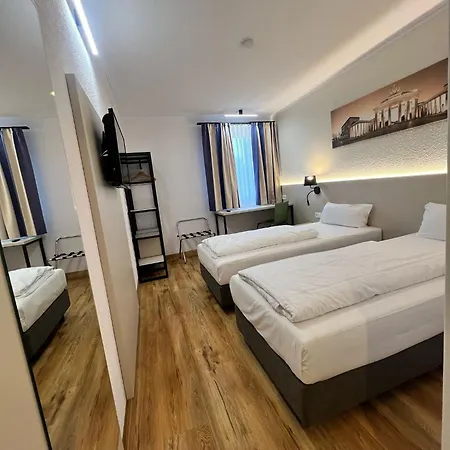 Hotell Plaza Berlin Sued 3*