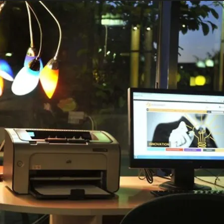 Plaza Berlin Sued 호텔 3*