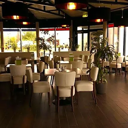 Plaza Berlin Sued 3*