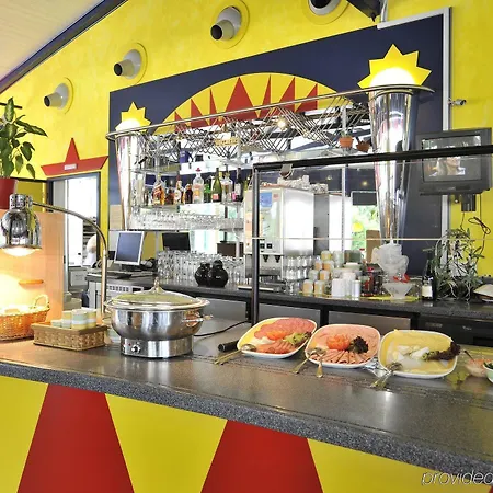 Plaza Berlin Sued Отель 3*