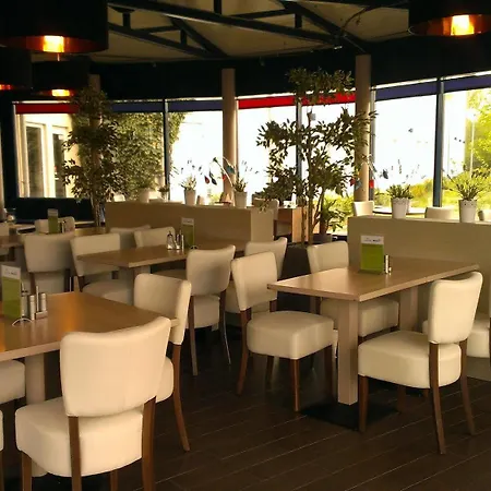 Otel Plaza Berlin Sued