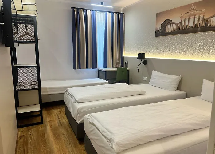 Plaza Berlin Sued 3*